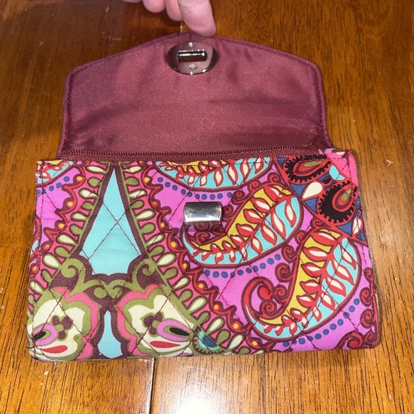 Vera Bradley Wristlet - Picture 4 of 5